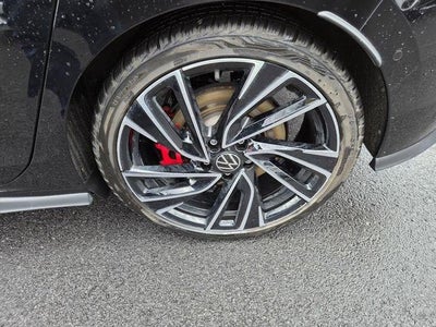 2024 Volkswagen Golf GTI 2.0T Autobahn DSG