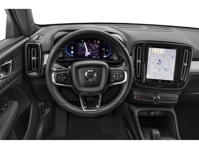 2024 Volvo XC40 B5 AWD Plus Bright Theme
