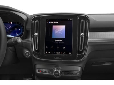 2024 Volvo XC40 B5 AWD Plus Bright Theme