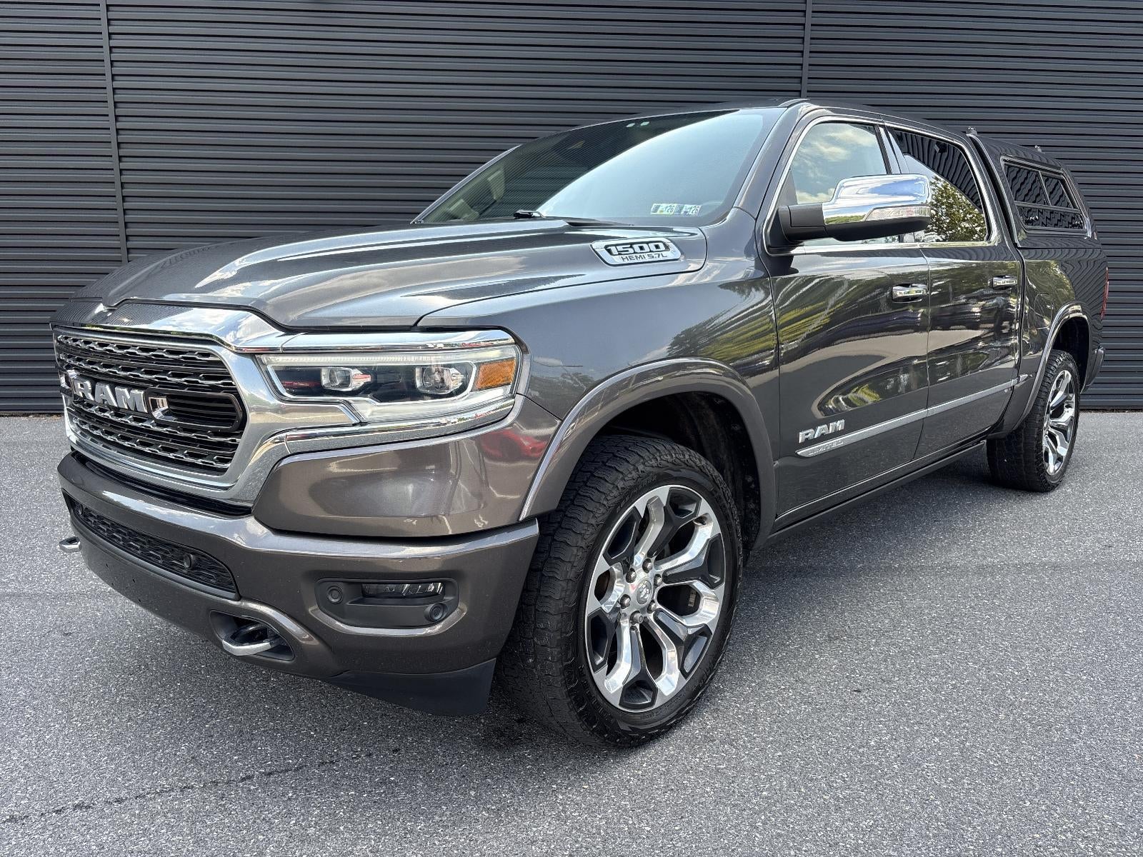 2019 RAM 1500 Limited 4x4 Crew Cab 5'7" Box