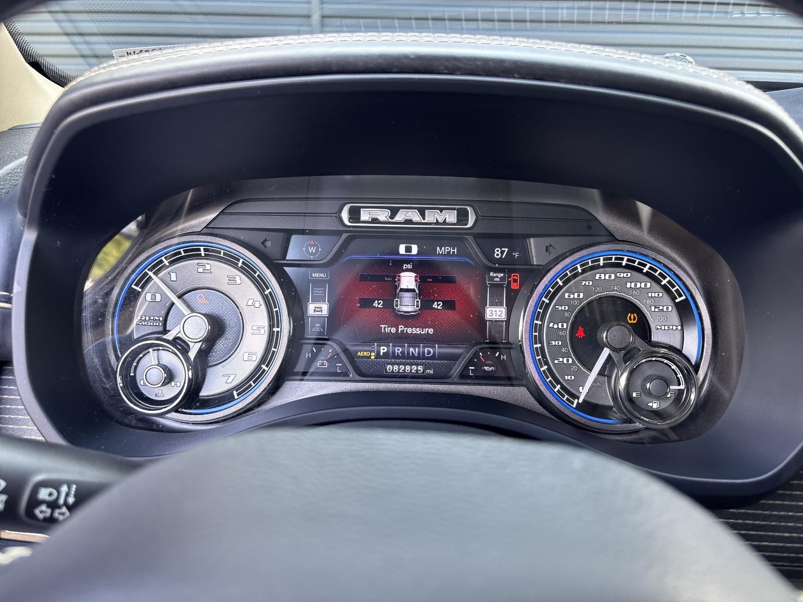 2019 RAM 1500 Limited 4x4 Crew Cab 5'7" Box
