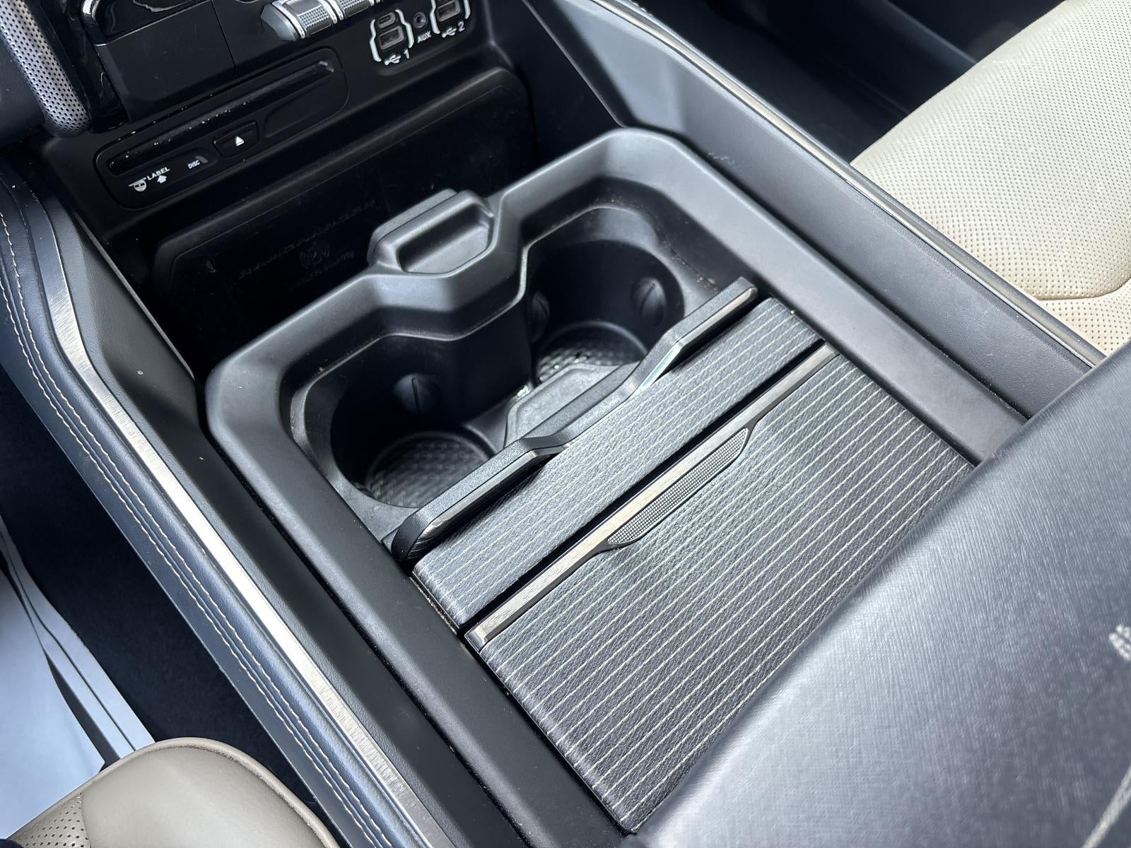 2019 RAM 1500 Limited 4x4 Crew Cab 5'7" Box