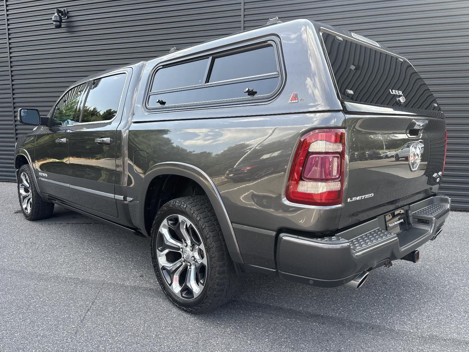2019 RAM 1500 Limited 4x4 Crew Cab 5'7" Box