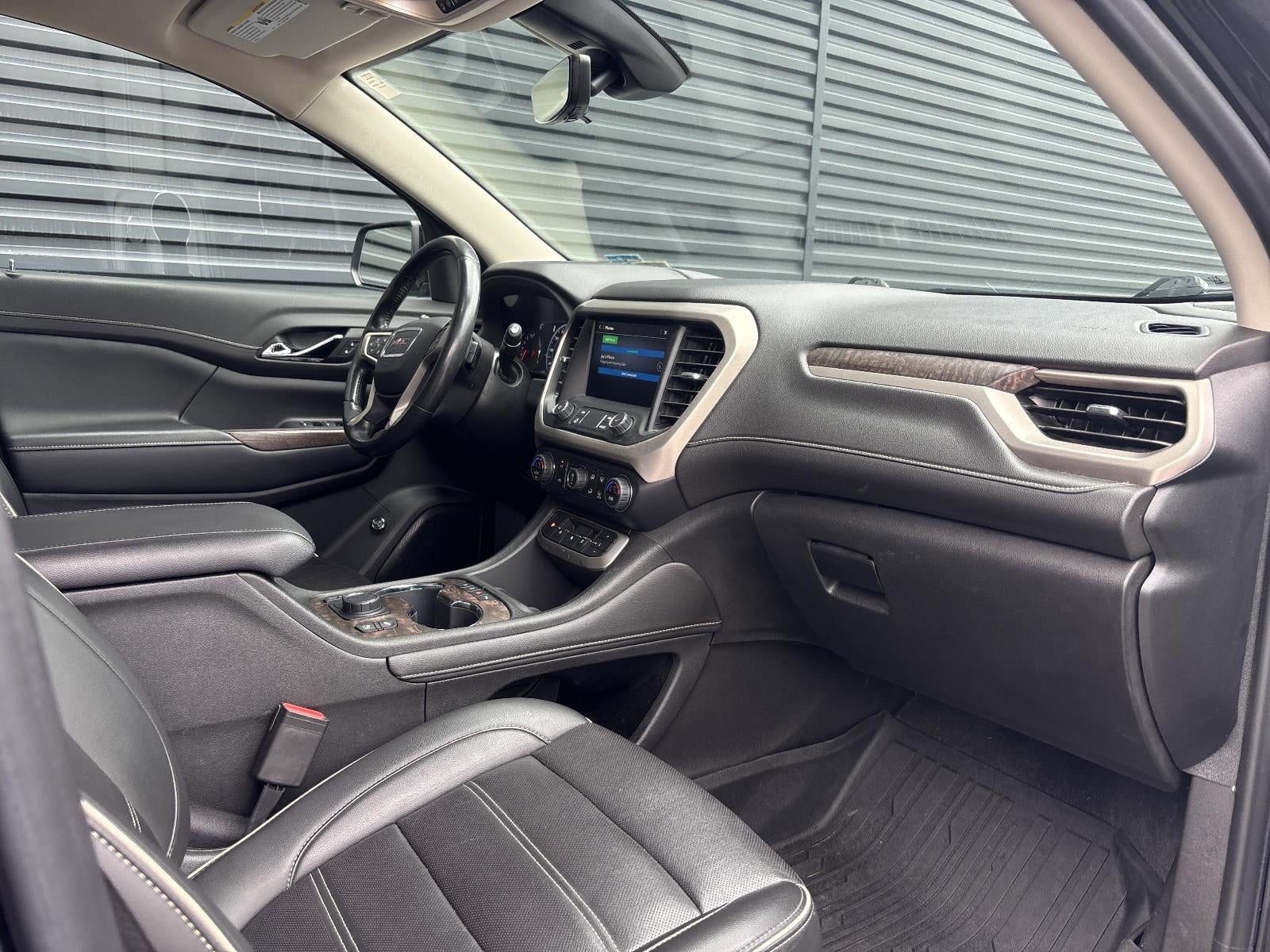 2021 GMC Acadia AWD Denali