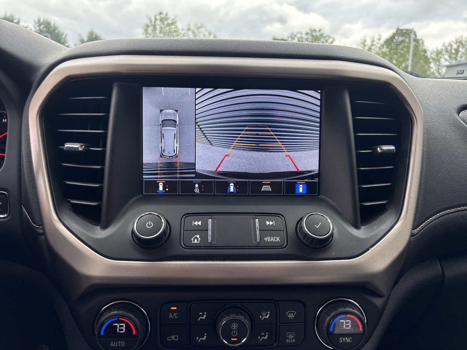 2021 GMC Acadia AWD Denali
