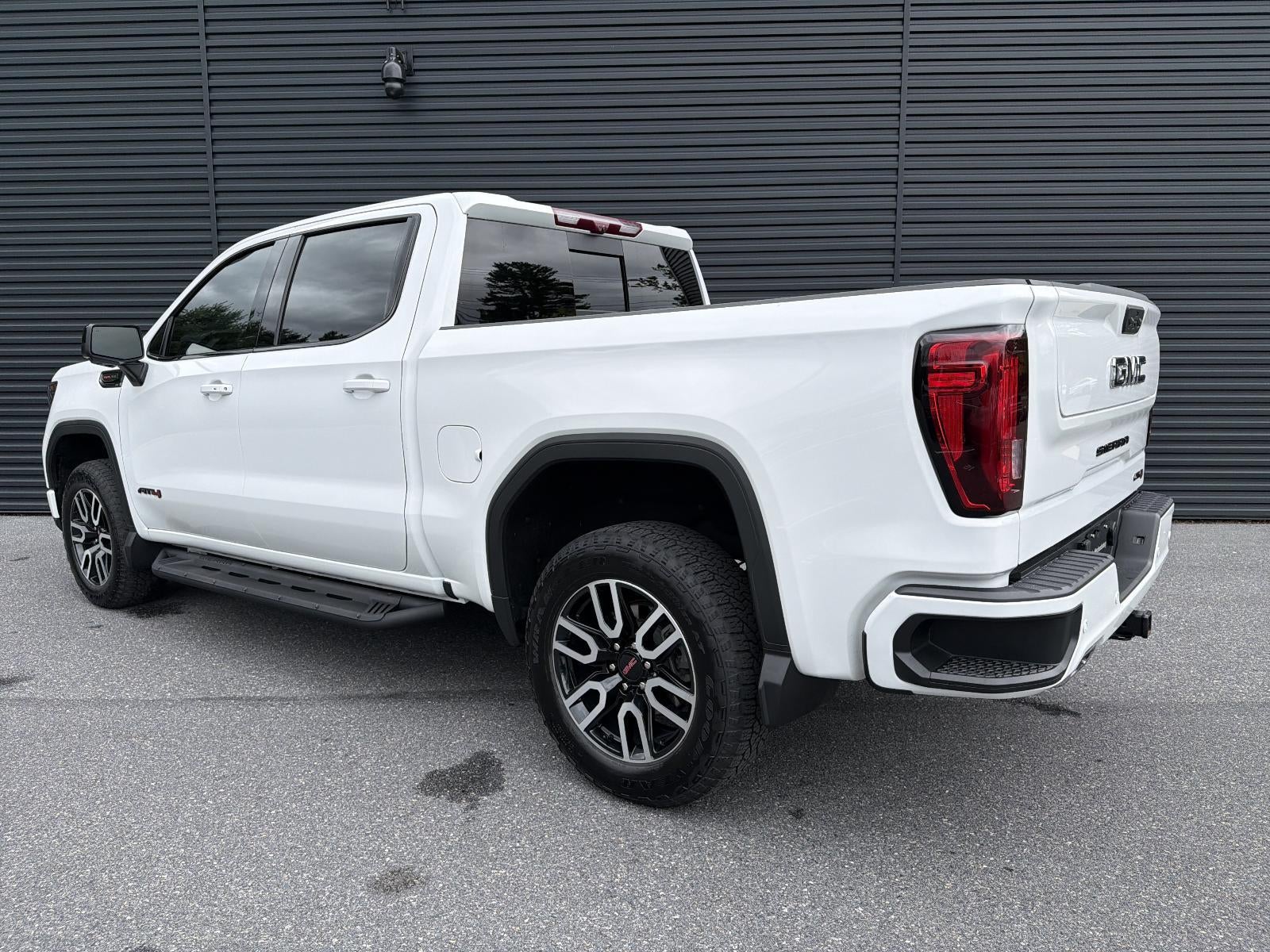 2024 GMC Sierra 1500 Crew Cab Short Box 4-Wheel Drive AT4