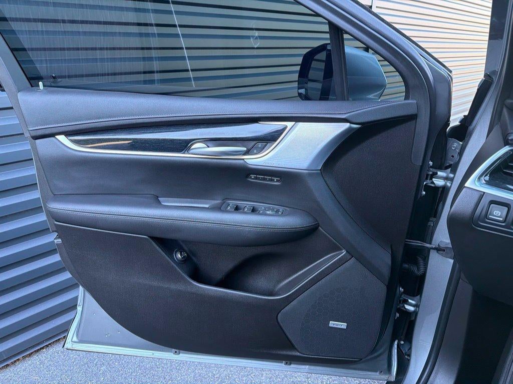 2025 Cadillac XT5 AWD 4dr Premium Luxury