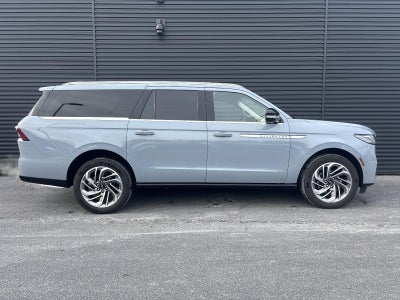 2025 Lincoln Navigator L Reserve 4x4