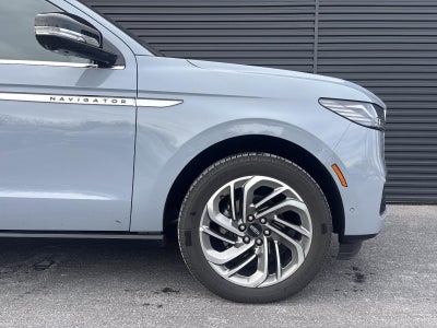 2025 Lincoln Navigator L Reserve 4x4