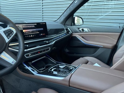 2026 BMW X7 xDrive40i Sports Activity Vehicle