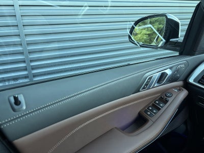 2026 BMW X7 xDrive40i Sports Activity Vehicle