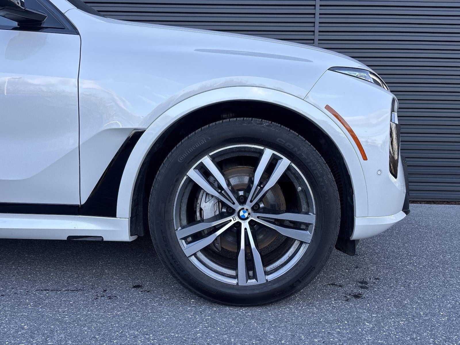 2026 BMW X7 xDrive40i Sports Activity Vehicle