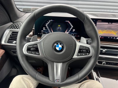 2026 BMW X7 xDrive40i Sports Activity Vehicle