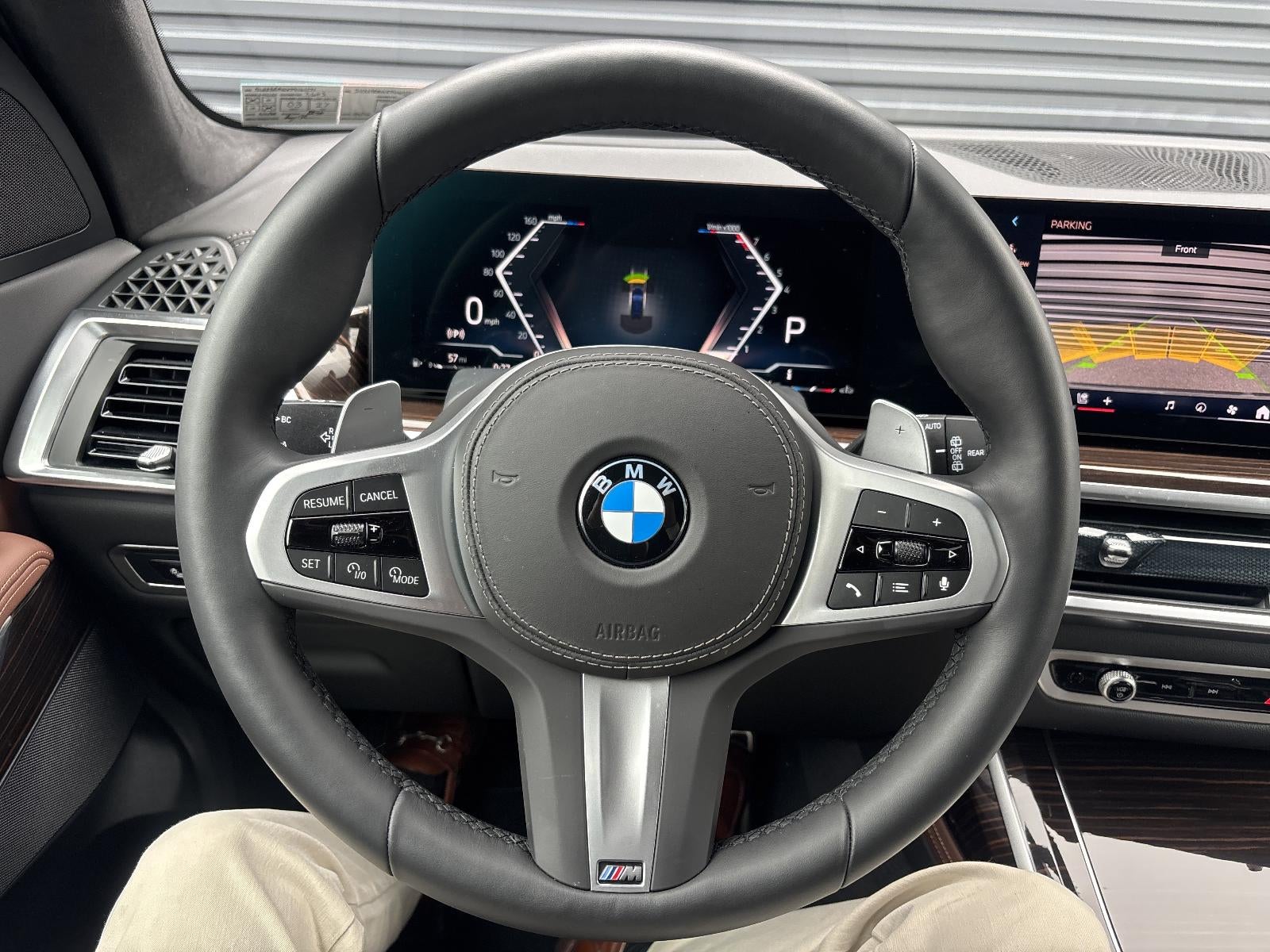 2026 BMW X7 xDrive40i Sports Activity Vehicle