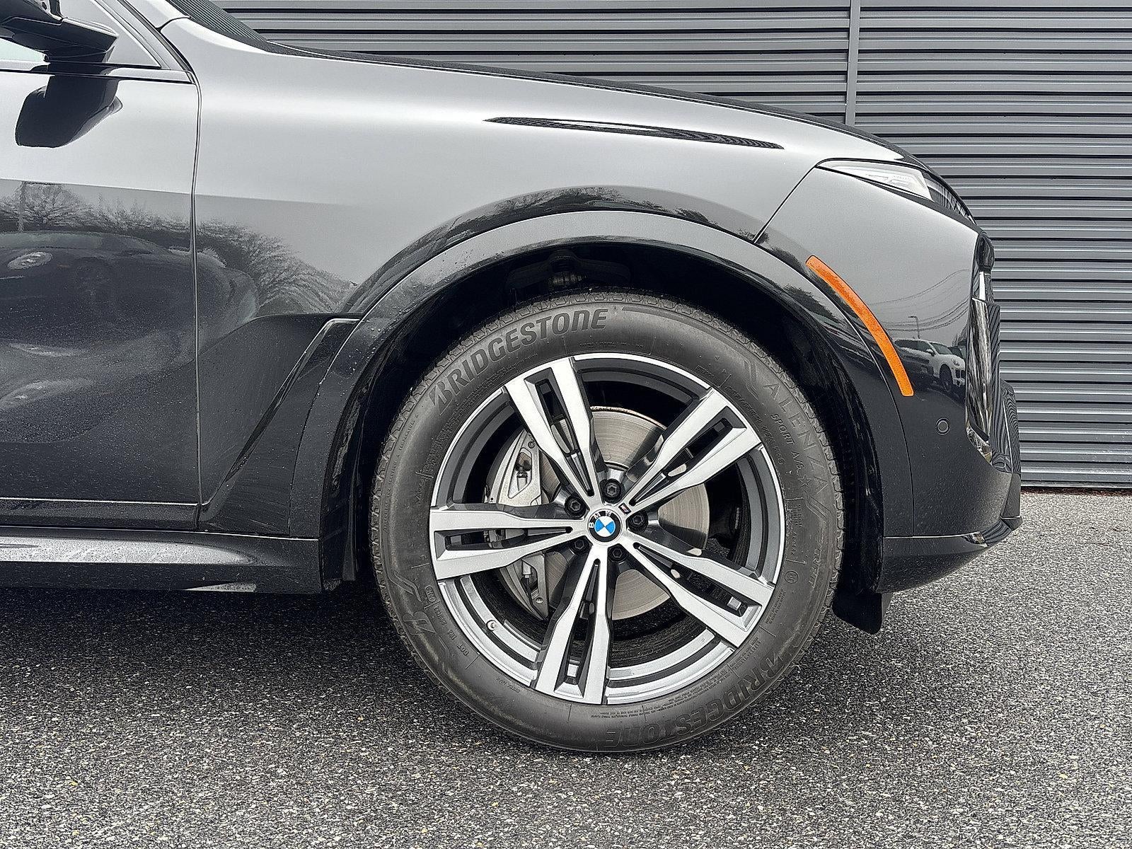 2026 BMW X7 xDrive40i Sports Activity Vehicle