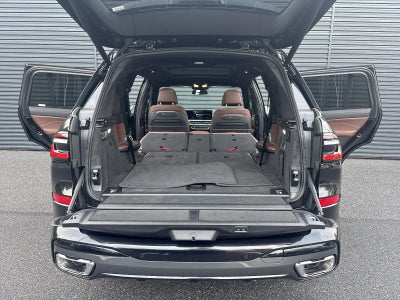 2026 BMW X7 xDrive40i Sports Activity Vehicle