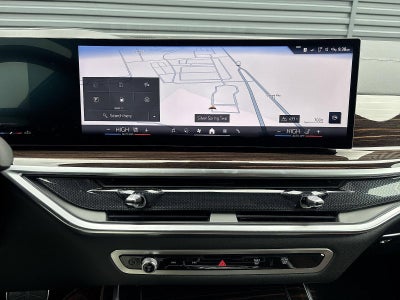 2026 BMW X7 xDrive40i Sports Activity Vehicle