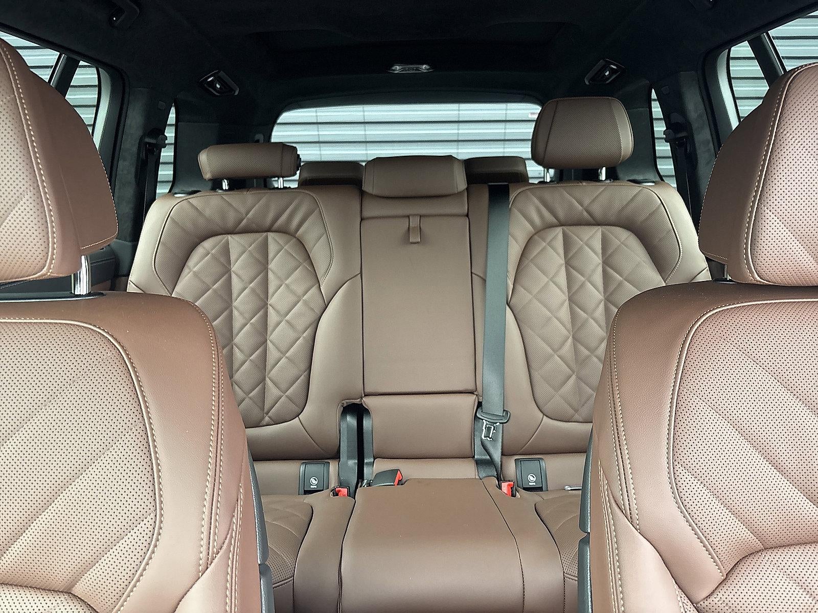2026 BMW X7 xDrive40i Sports Activity Vehicle