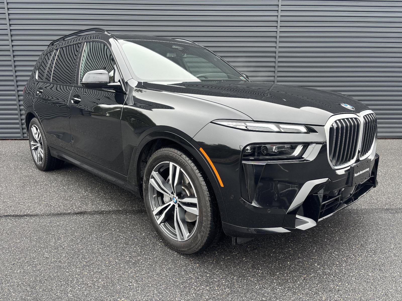 2026 BMW X7 xDrive40i Sports Activity Vehicle