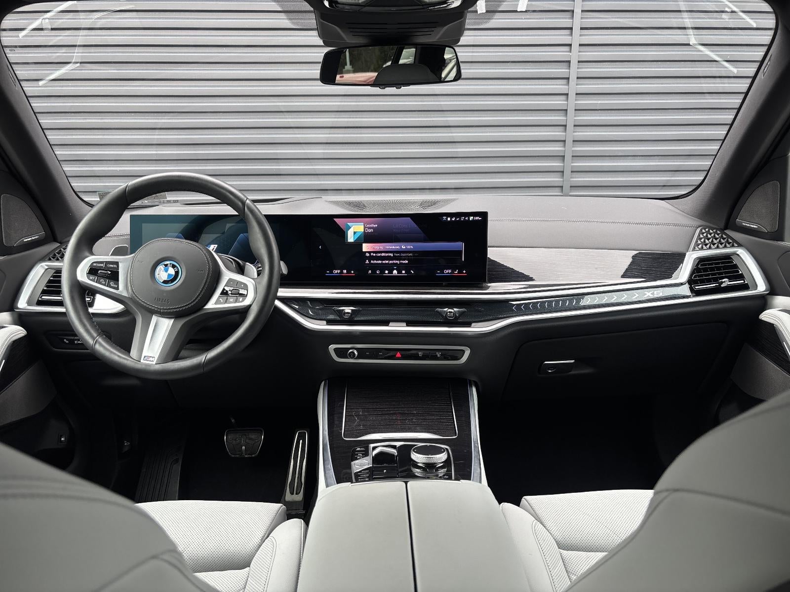 2025 BMW X5 xDrive50e Plug-In Hybrid