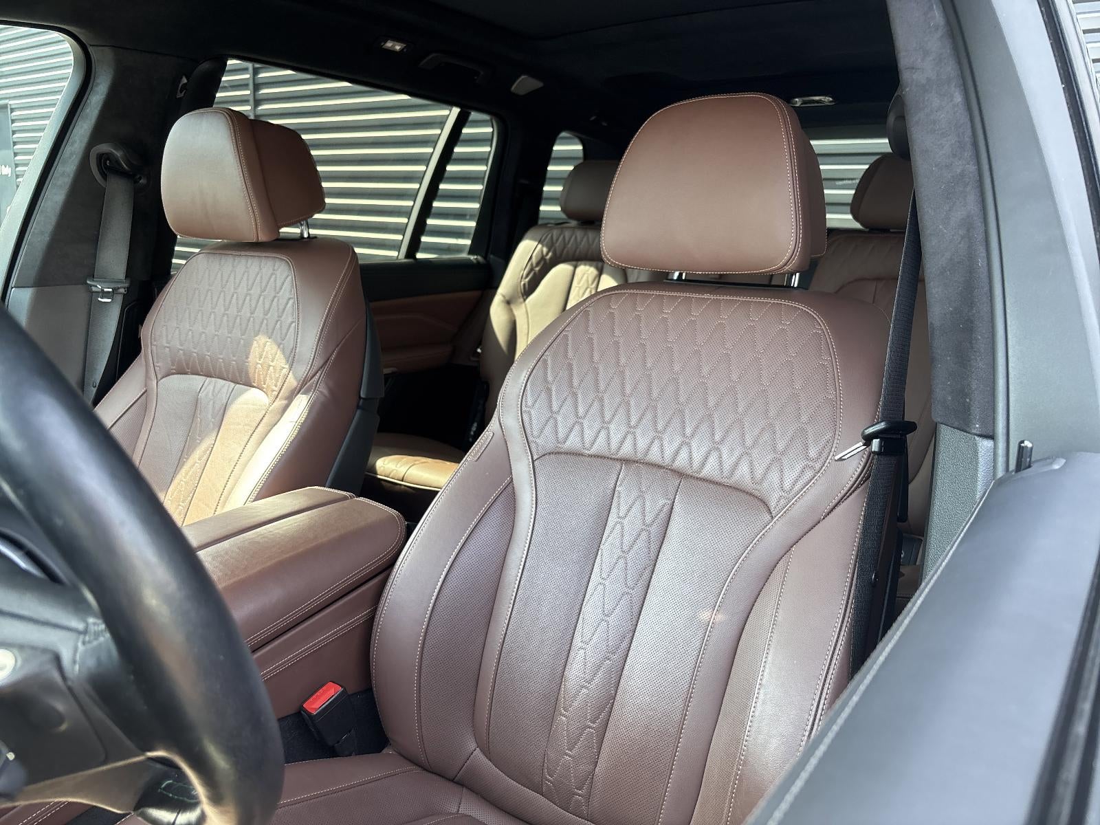 2022 BMW X7 ALPINA XB7 Sports Activity Vehicle