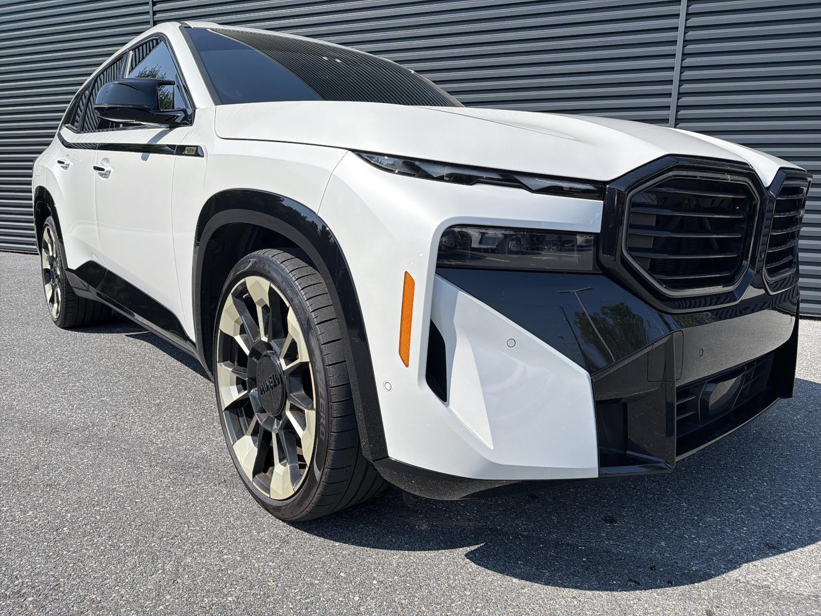 2023 BMW XM XM Sports Activity Vehicle