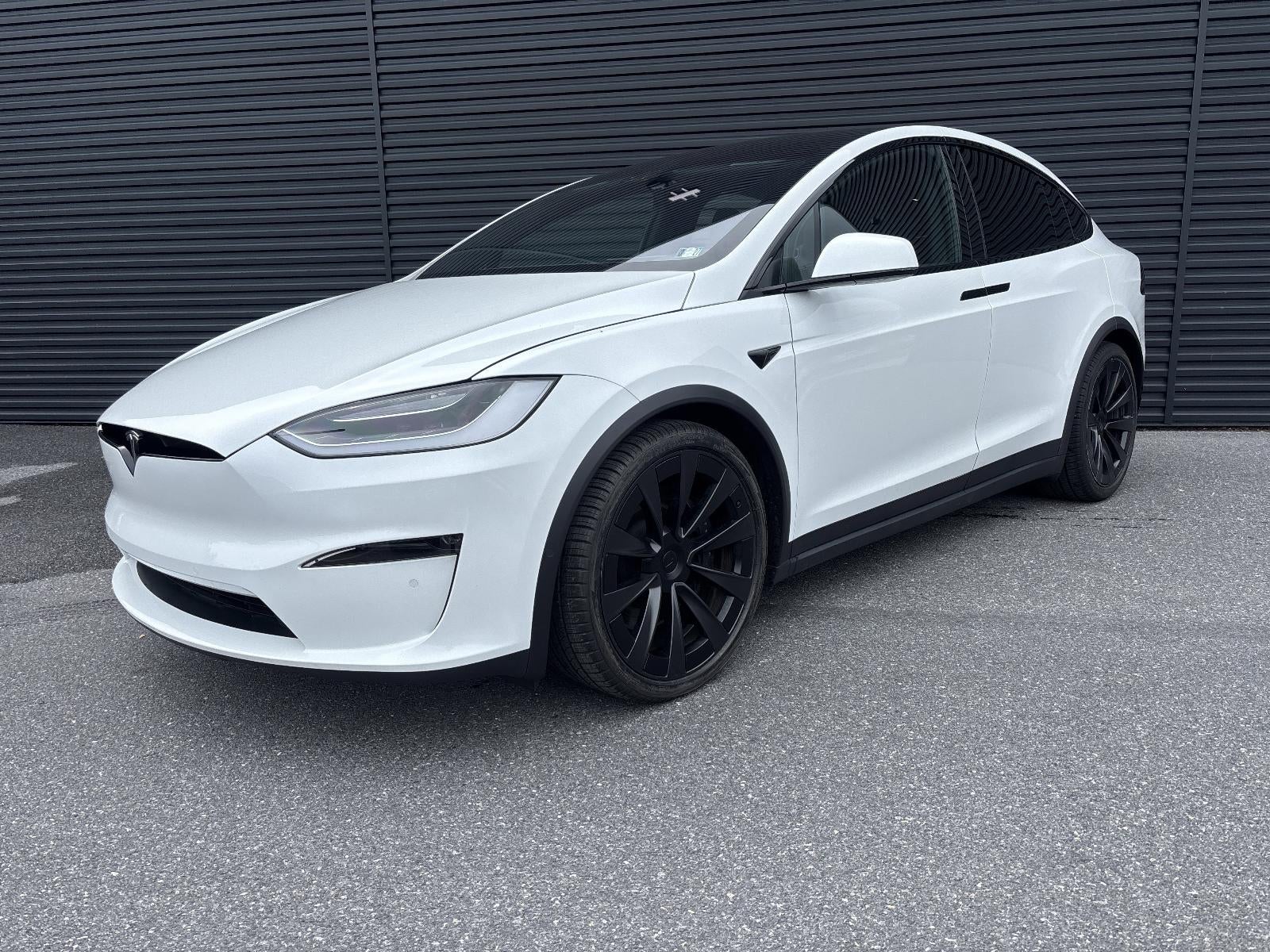 2022 Tesla Model X AWD