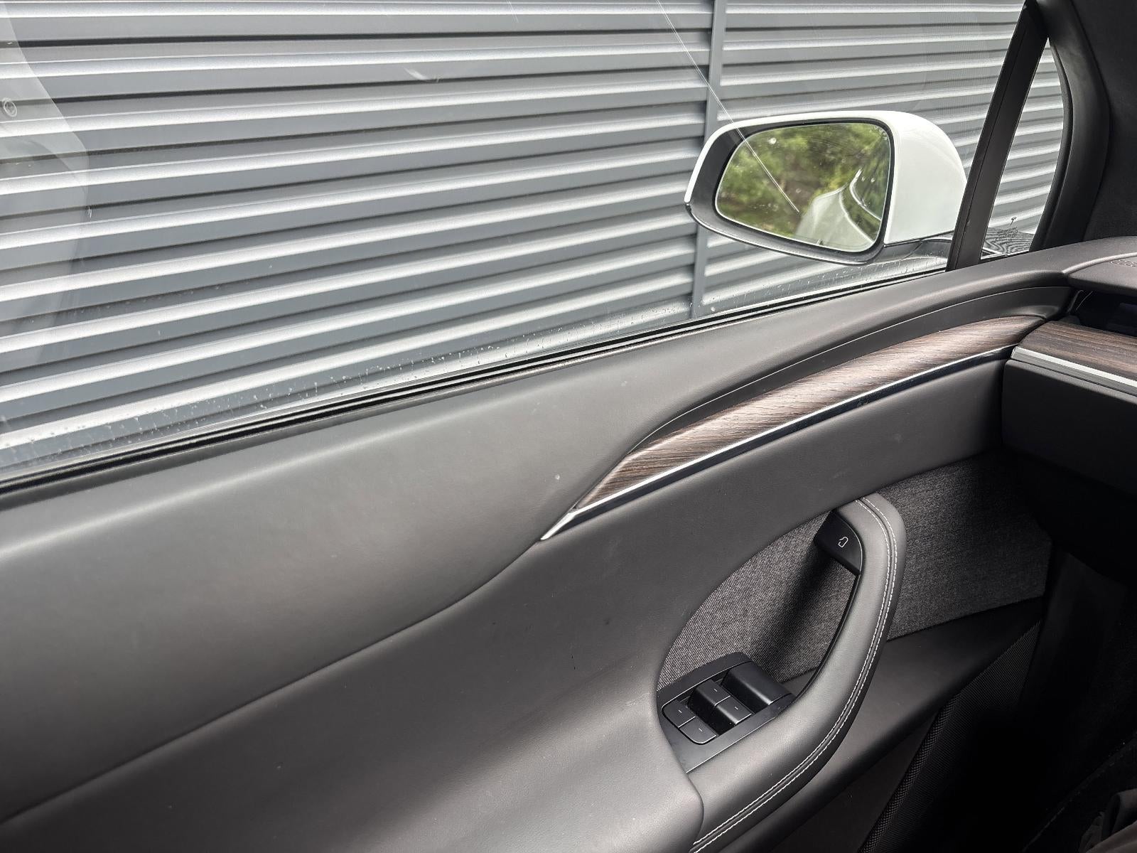 2022 Tesla Model X AWD