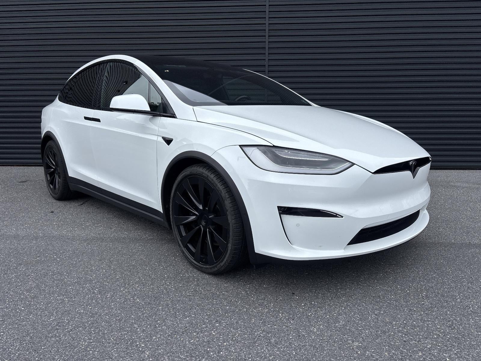 2022 Tesla Model X AWD