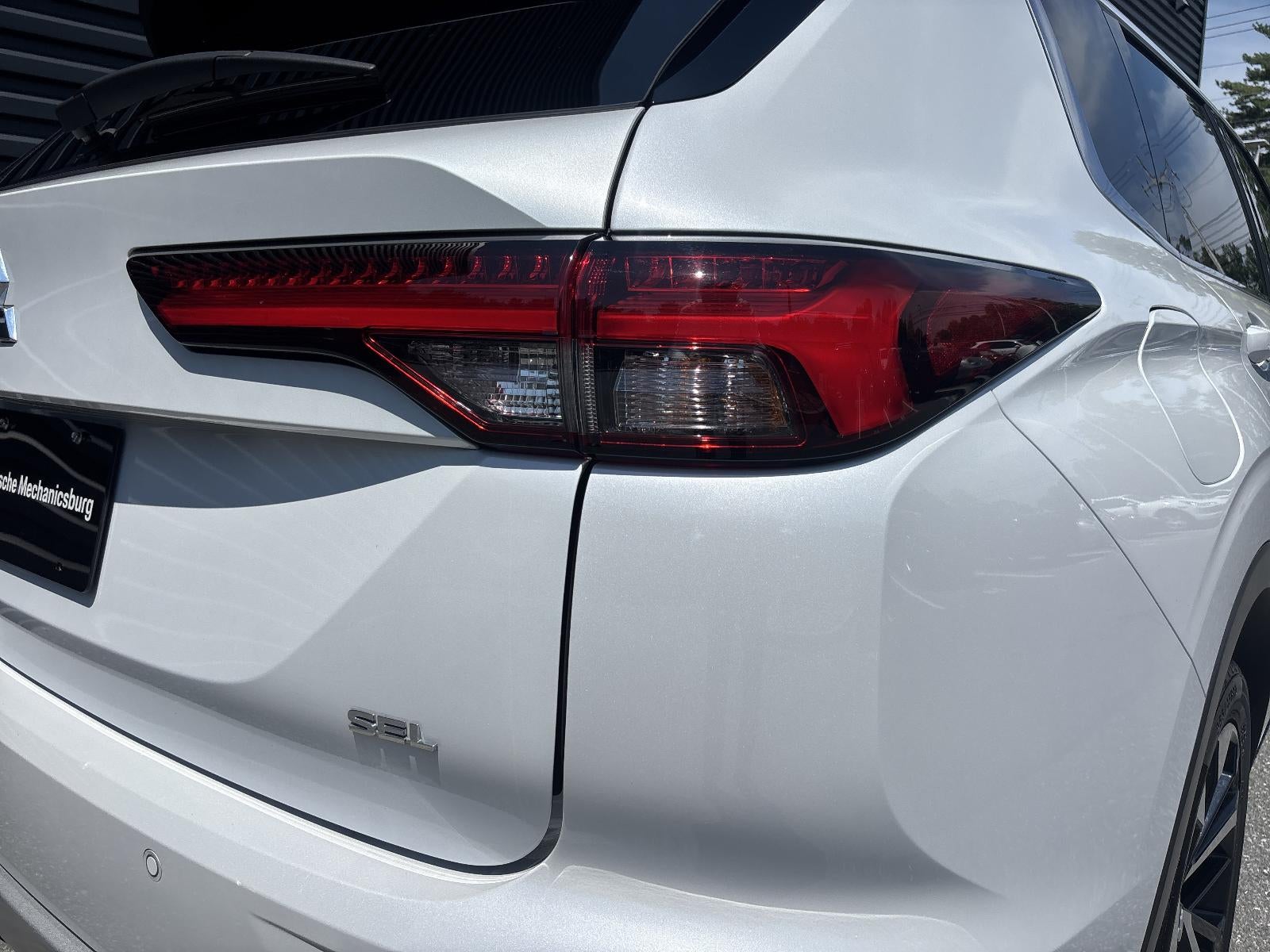 2022 Mitsubishi Outlander SEL FWD