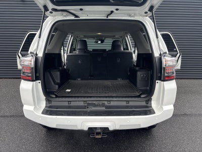 2020 Toyota 4Runner SR5 4WD (GS)