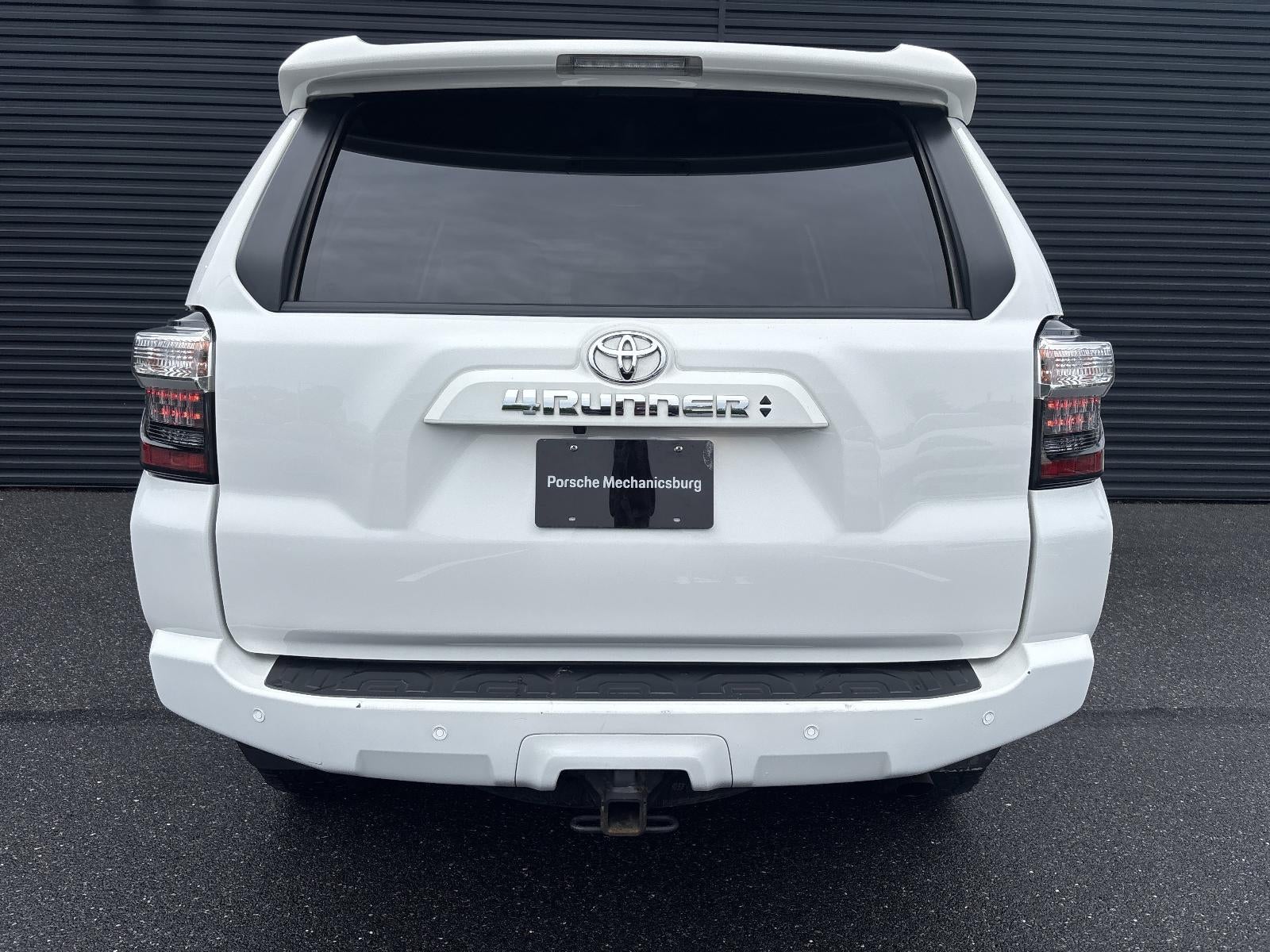2020 Toyota 4Runner SR5 4WD (GS)