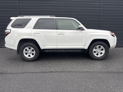 2020 Toyota 4Runner SR5 4WD (GS)