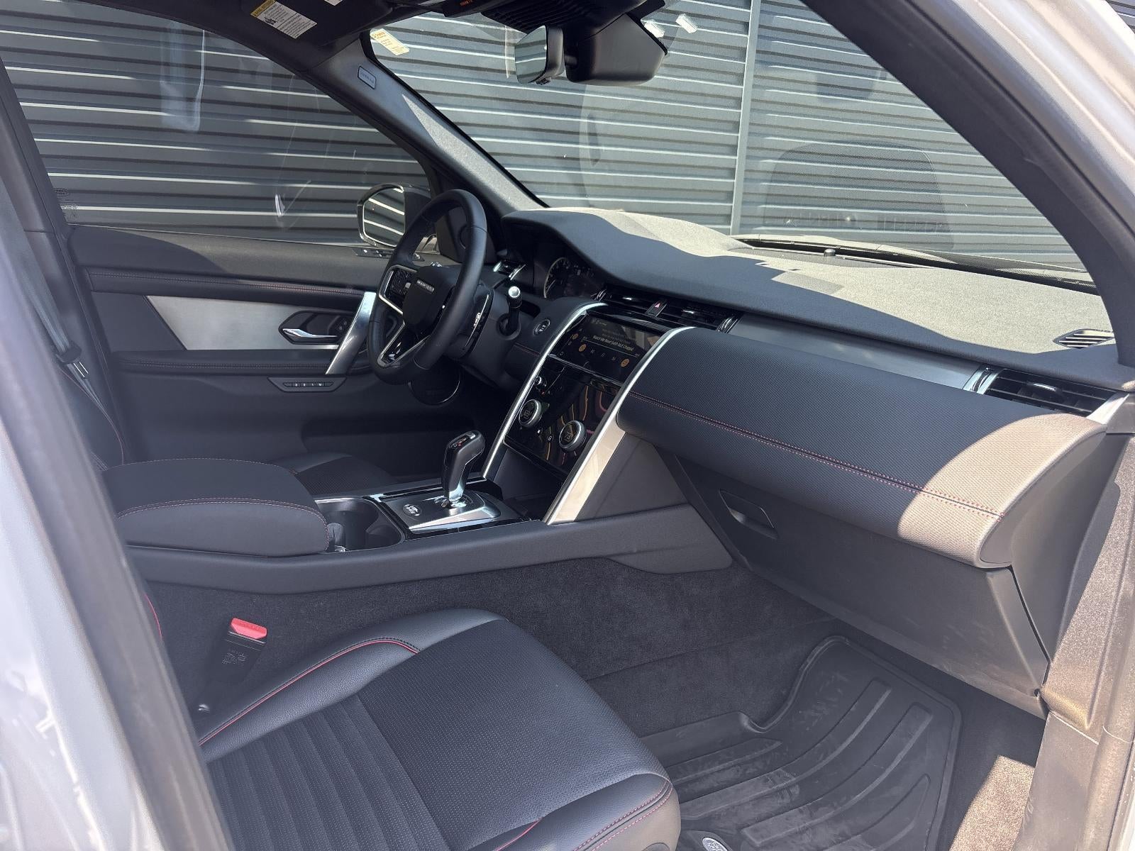 2023 Land Rover Discovery Sport SE R-Dynamic 4WD