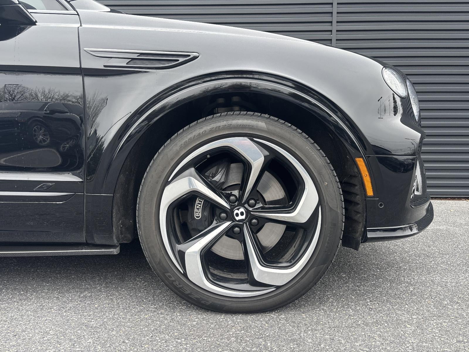 2022 Bentley Bentayga V8 AWD