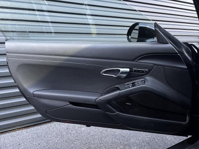 2022 Porsche 718 Cayman T Coupe