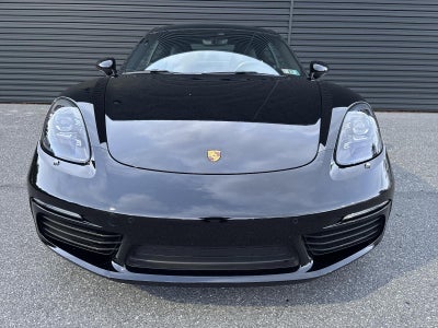 2022 Porsche 718 Cayman T Coupe