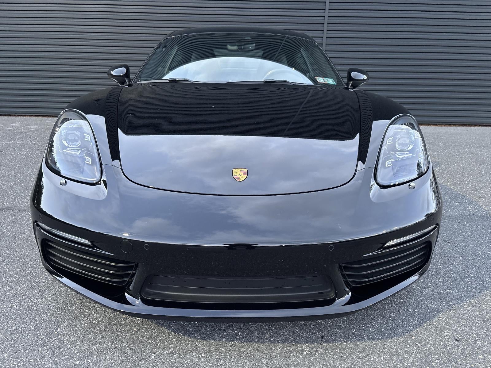 2022 Porsche 718 Cayman T Coupe