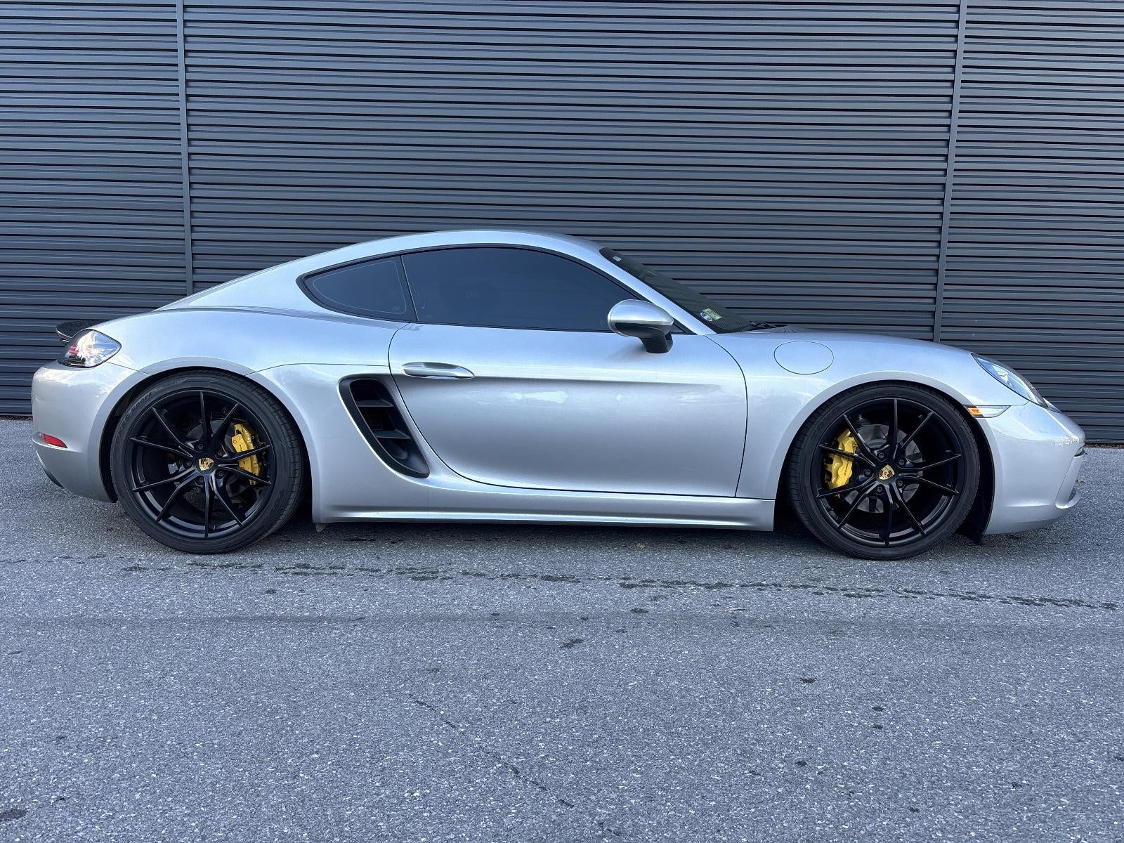 2017 Porsche 718 Cayman Coupe