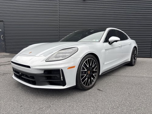 2026 Porsche Panamera RWD