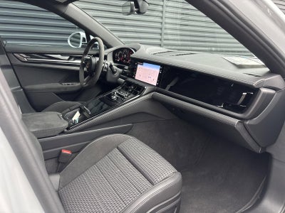 2026 Porsche Panamera RWD