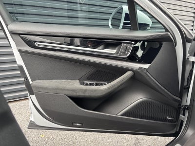 2026 Porsche Panamera RWD