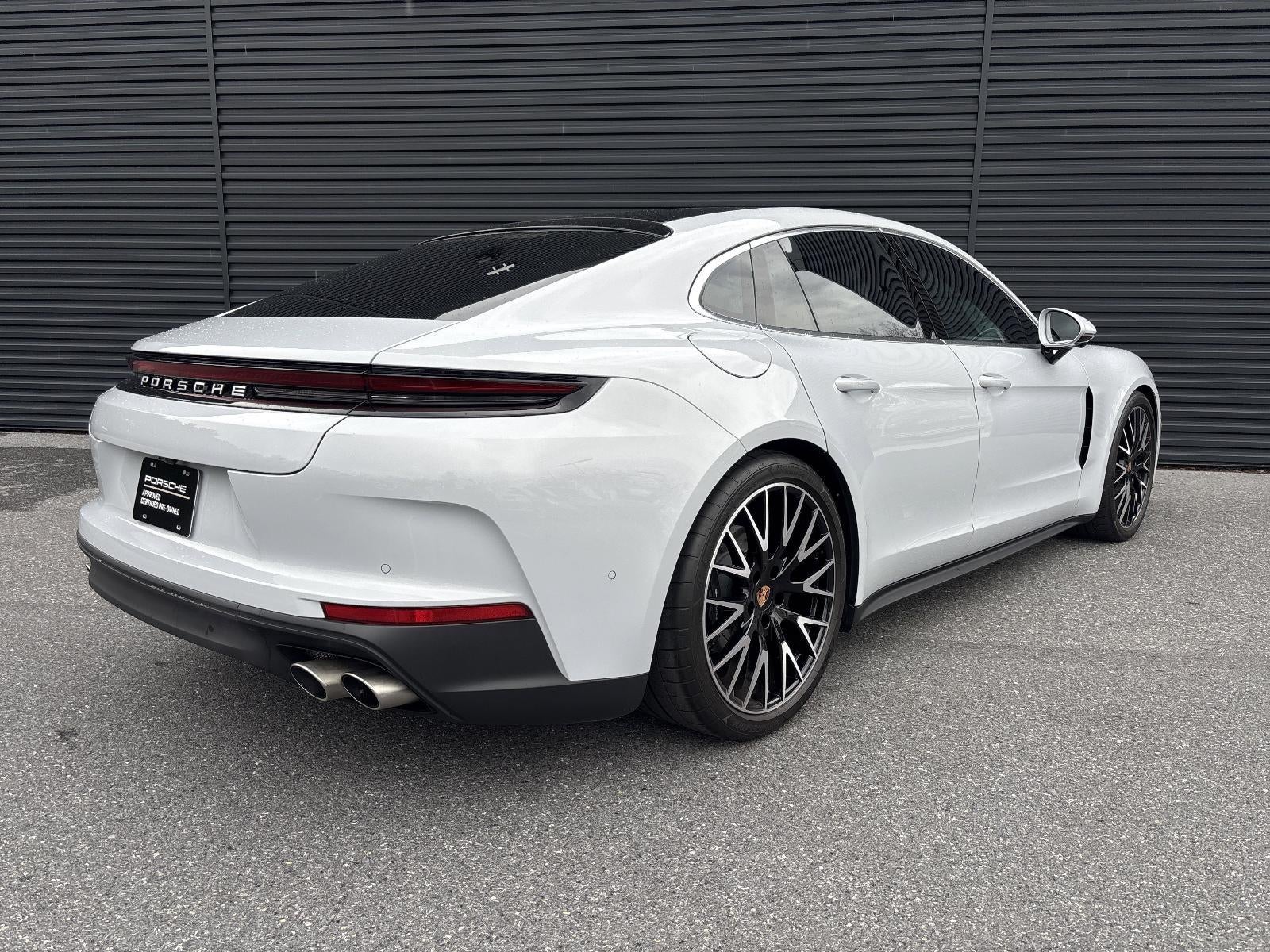 2026 Porsche Panamera RWD