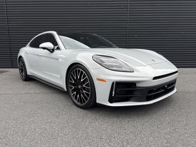 2026 Porsche Panamera RWD