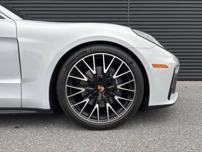2026 Porsche Panamera RWD