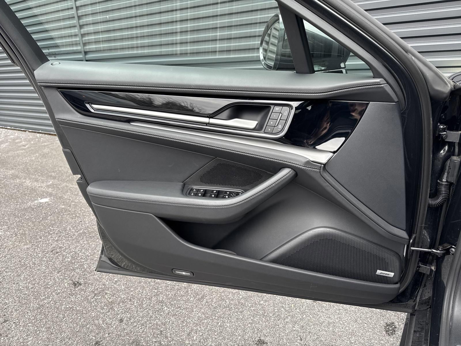 2024 Porsche Panamera RWD