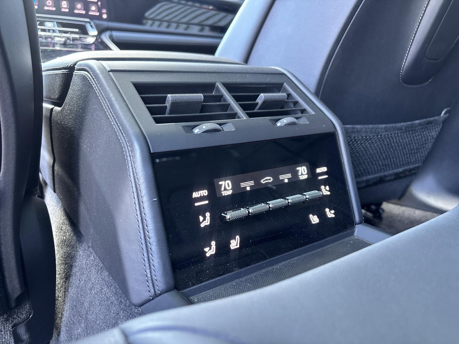 2024 Porsche Panamera RWD