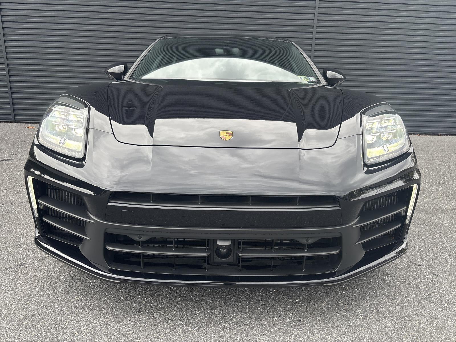 2025 Porsche Panamera RWD