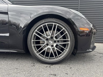 2025 Porsche Panamera RWD