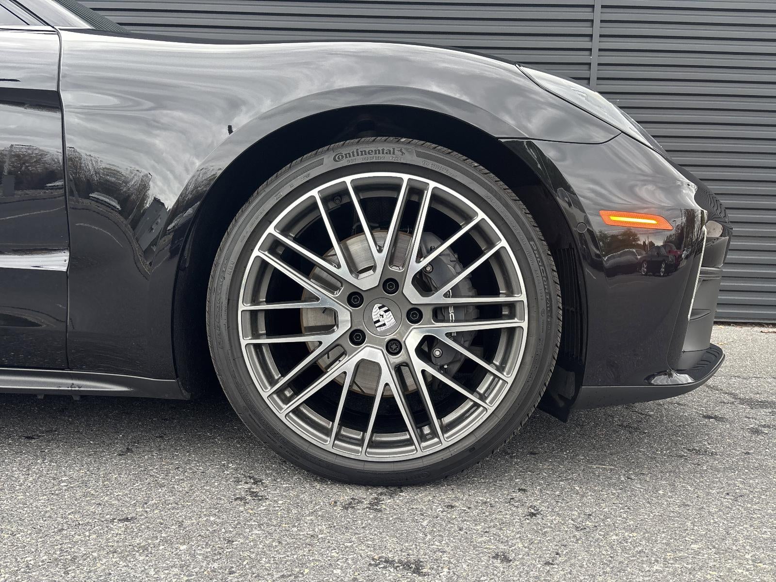 2025 Porsche Panamera RWD